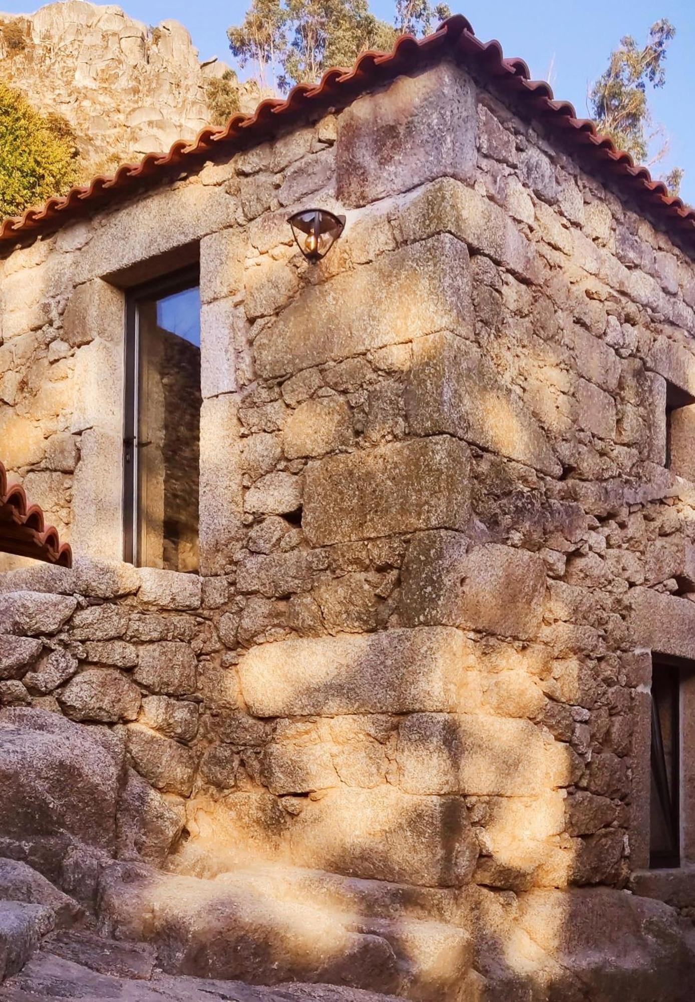 Quinta De Sao Pedro De Vir-A-Corca Em Monsanto Bed & Breakfast ภายนอก รูปภาพ